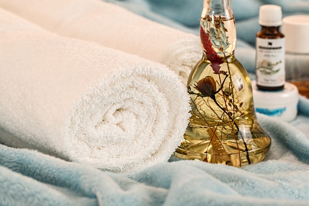 Relax and rejuvenate at the best spa in Banani with soothing massages, facials, and premium wellness treatments for your ultimate comfort."